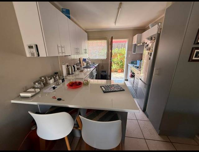 2 BEDROOM APARTMENT FOR SALE IN THE REEDS